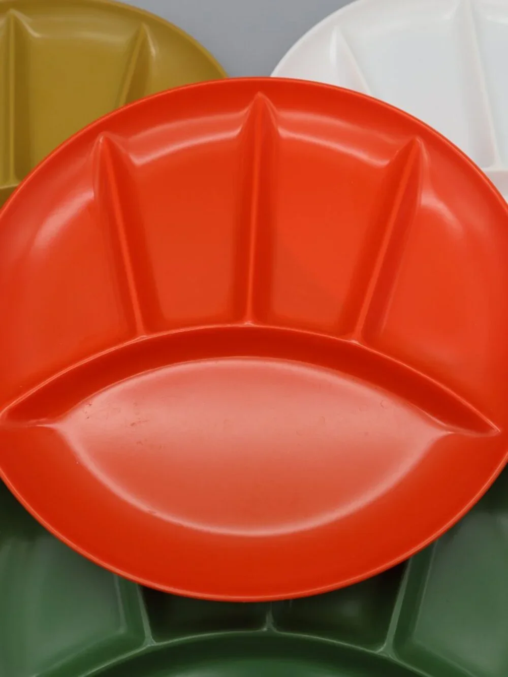 Set of 4 Vintage Melamine Fondue Plates 9 1/4
